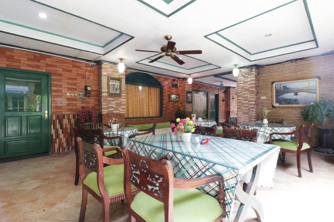 ג'קרטה Hotel Alamanda מראה חיצוני תמונה